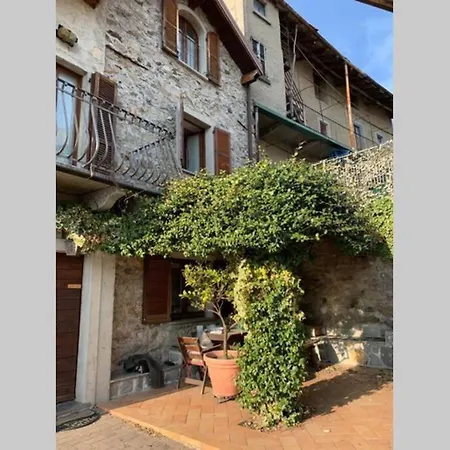 Nido Di Rongio Holiday home